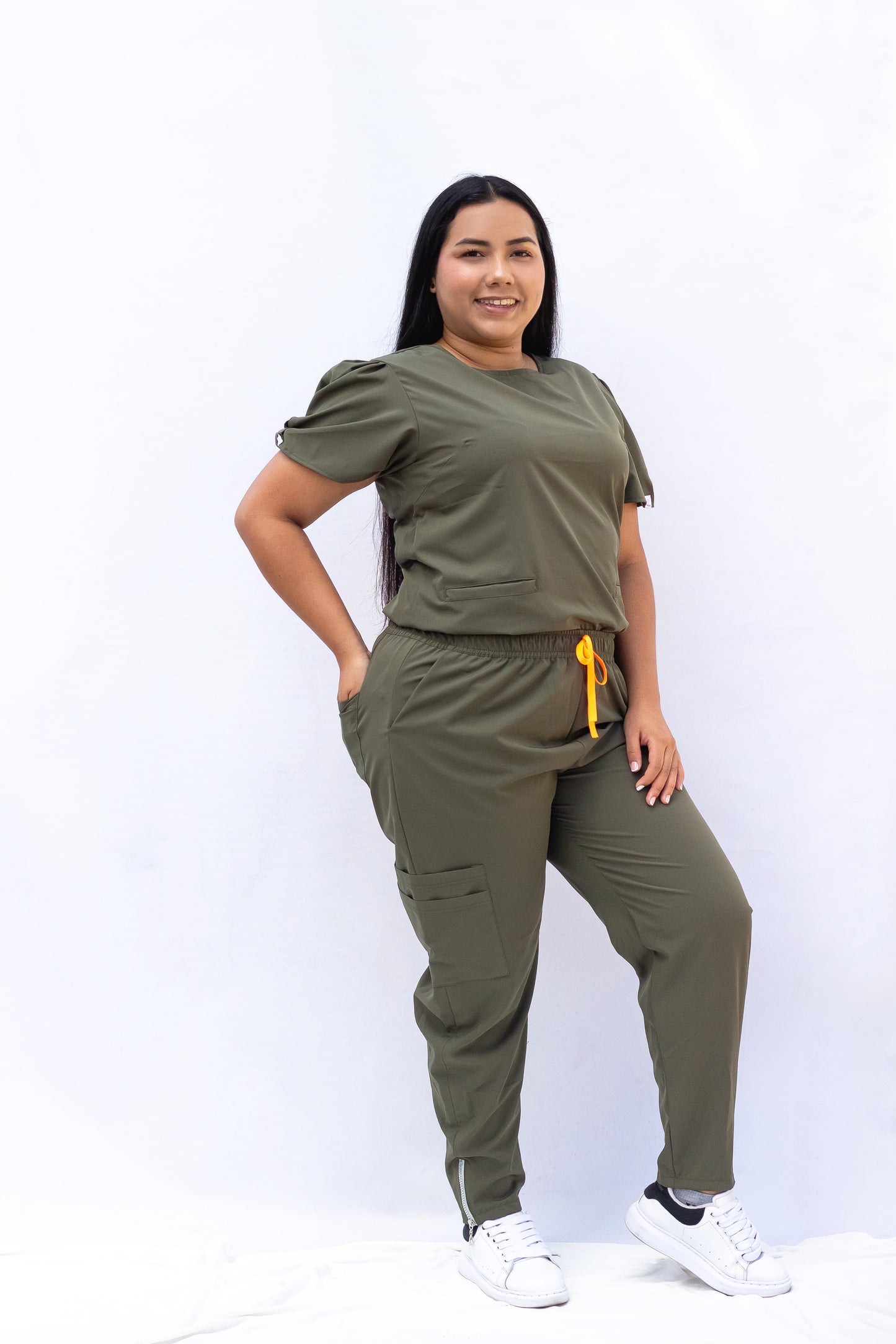 Uniforme Antifluido Alma (Verde)