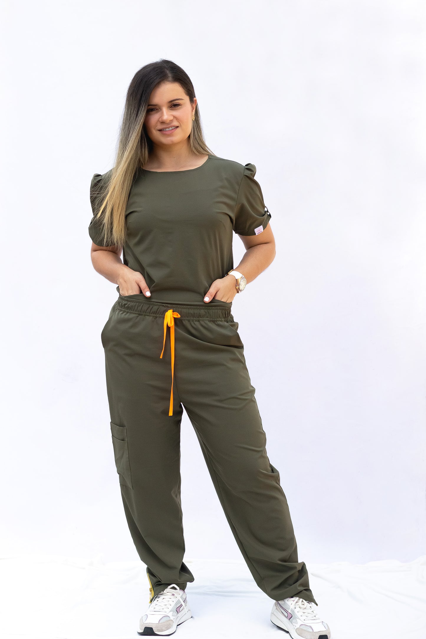 Uniforme Antifluido Alma (Verde)