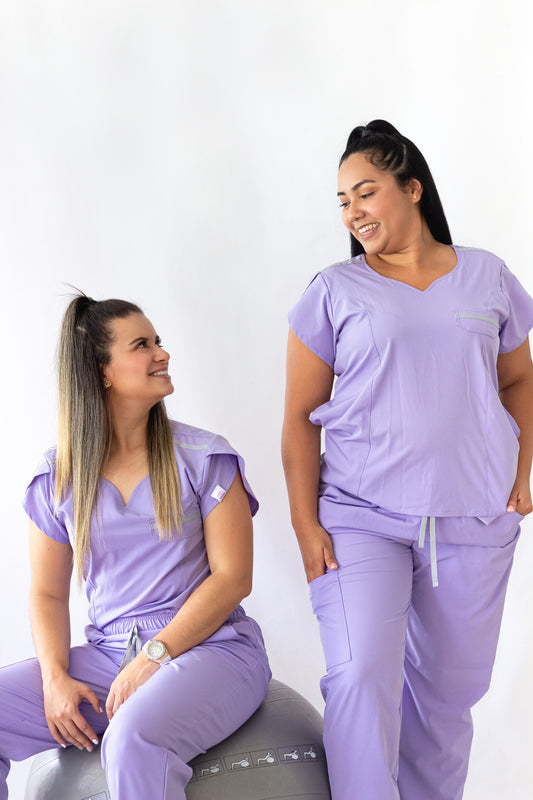 Uniforme Antofluido Lilu (lila)