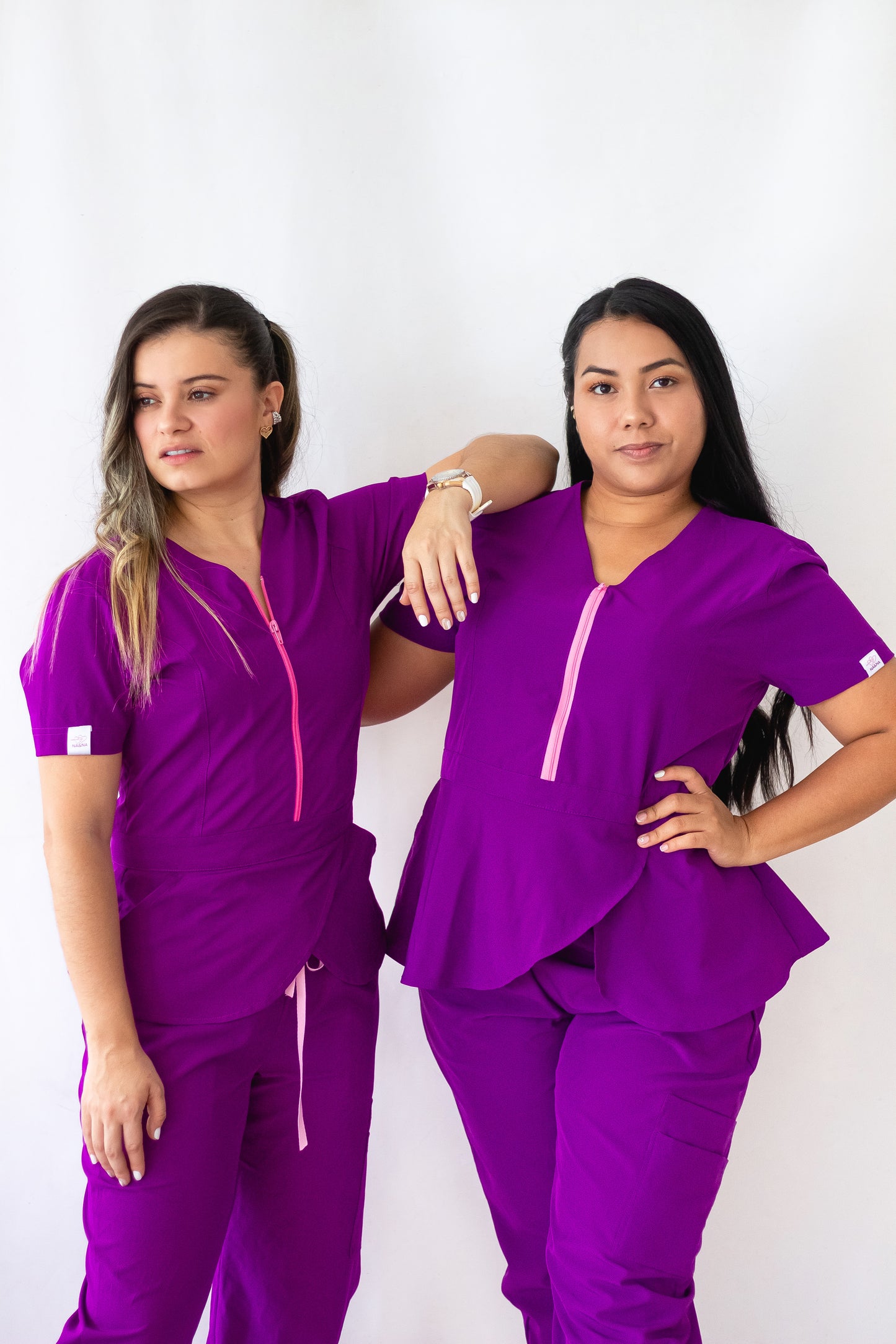 Uniforme Antifluido Daka (Magenta)
